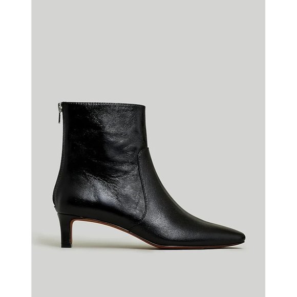 Madewell The Dimes Kitten-Heel Boot in True Black - Picture 2 of 10